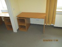 374_Schreibtisch
