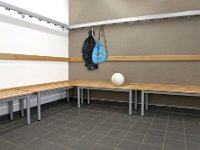 132_Garderobenbank-VR40