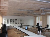 007_Vitrinen-Einbauschrank_Raumansicht