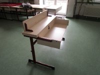 446_Laptoptisch_Fach_ausgezogen