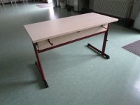 447_Laptoptisch_Rueckseite_ohne_Kabelkanal