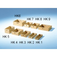 Holzkisten oben links: HK 6, HK 7, HK 8, HK 9, unten links: HK 5, HK 4, HK 3, HK 2, HK 1
