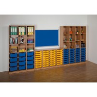 Anbauwand mit Ergo Tray Boxen und Langwandtafel (Tuch in blau)